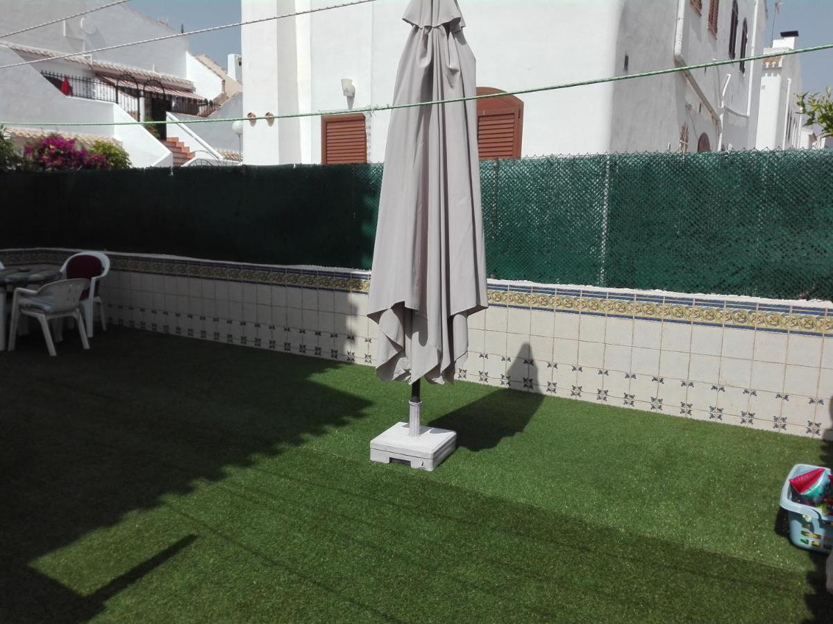 Mi Casita En Con Piscina Y Barbacoa Holiday home Torrevieja