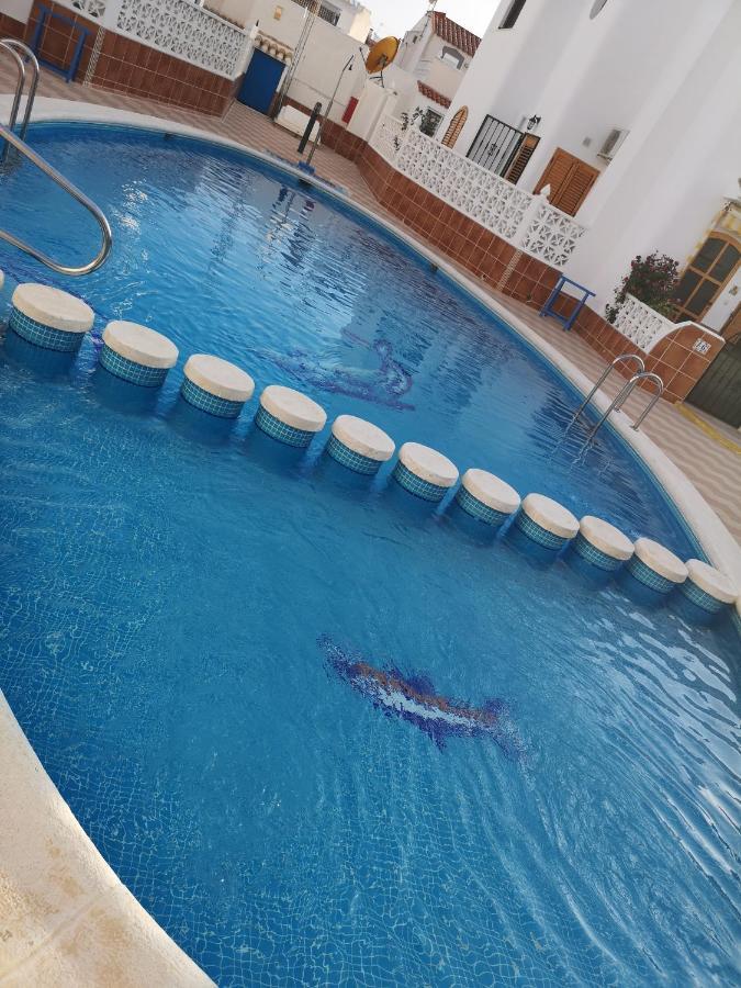 Mi Casita En Con Piscina Y Barbacoa Holiday home Torrevieja
