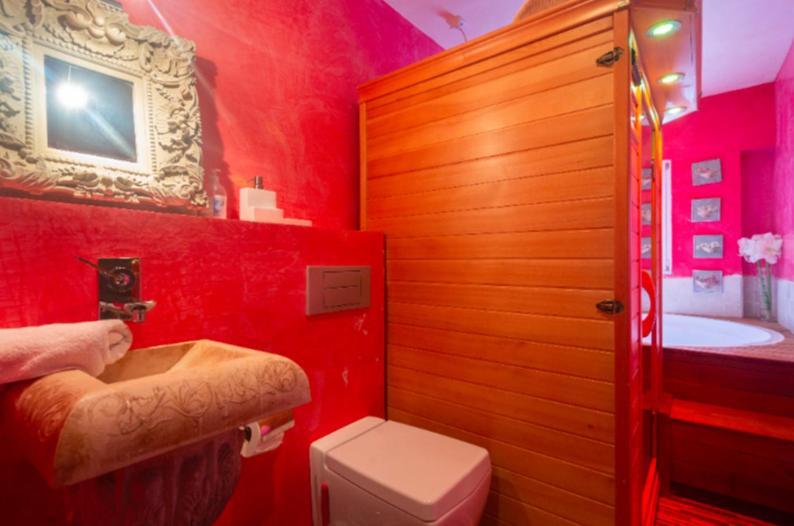 Deluxe Chalet