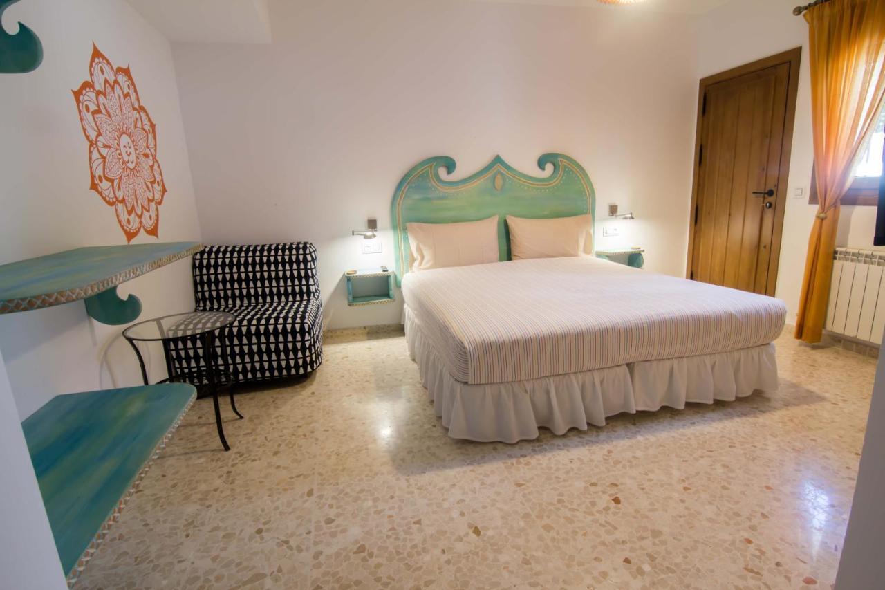 Casa Arco Iris Hostal *