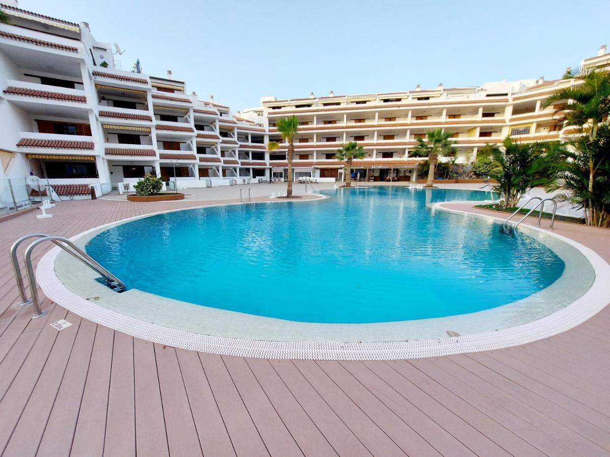 Apartment 2 Bedrooms Heatedpool Aircon Los Cristianos