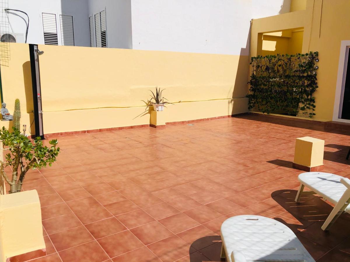 La Real 2 * San Nicolas