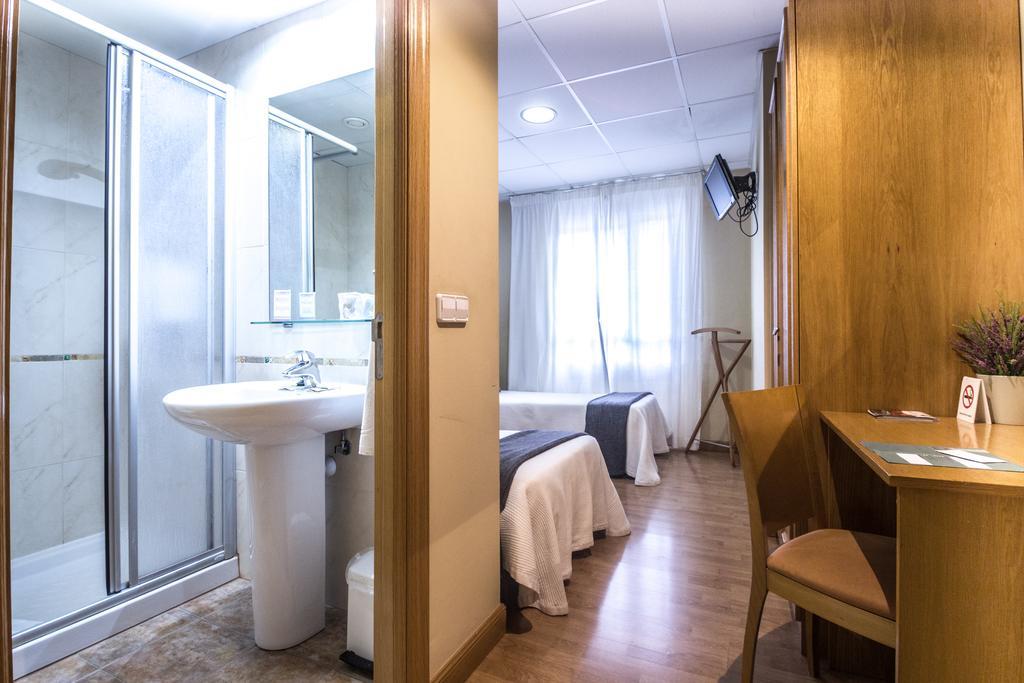 Hotel Casa Jacinto Pamplona 2*