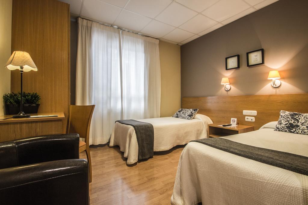 Hotel Casa Jacinto Pamplona Hotel 2*