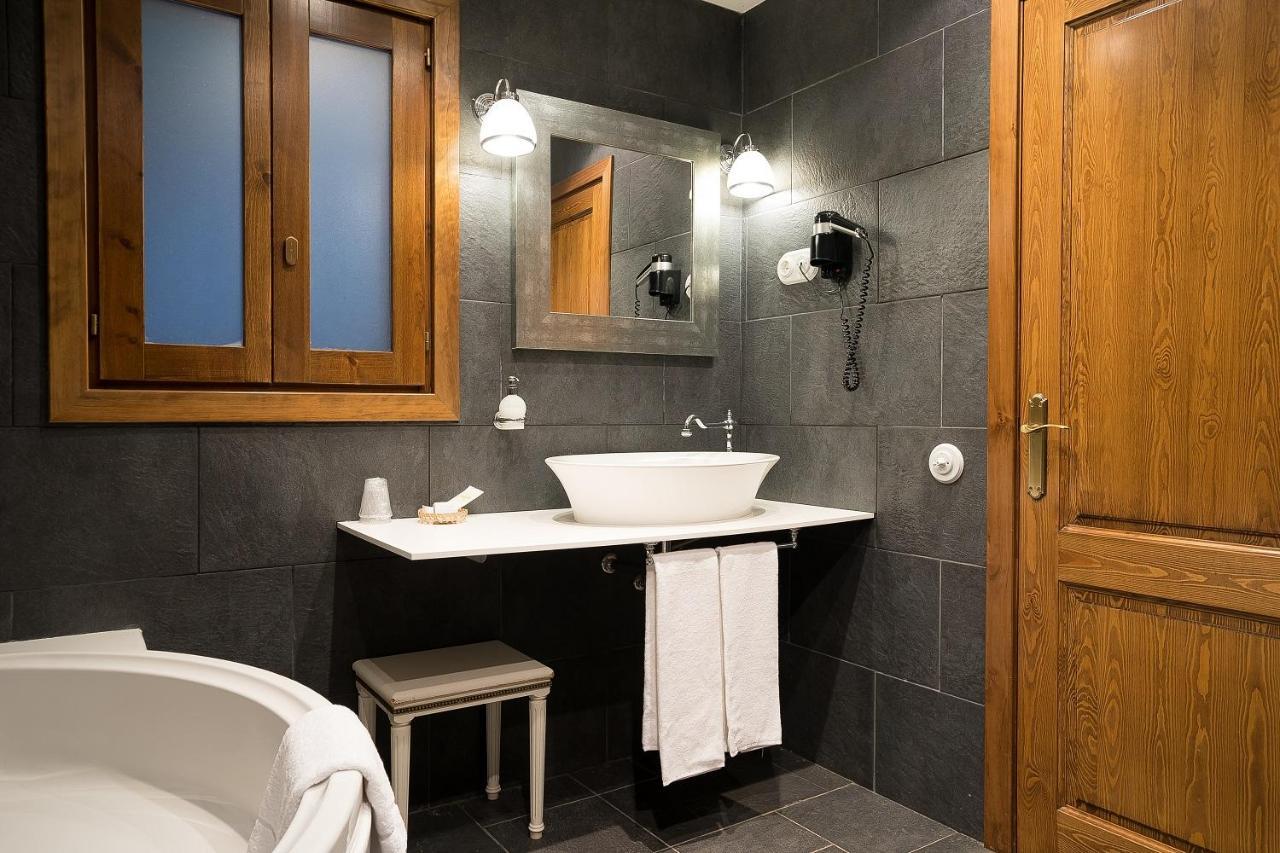 Sant Bernat 3* Montseny