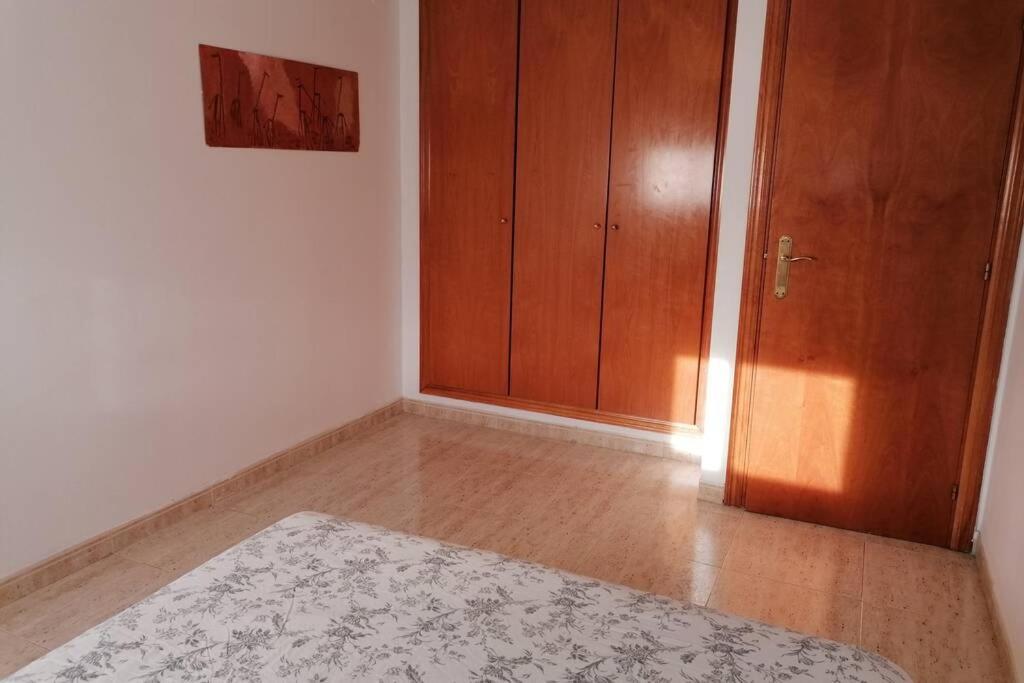 Casa Con Jardín Y Piscina En Zona Tranquila Сasa de vacaciones