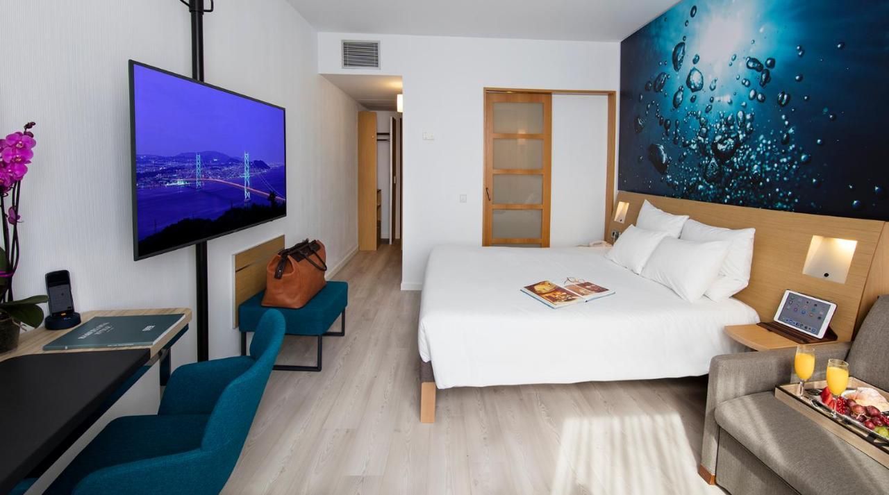 Hotel Novotel Barcelona Cornella 4*