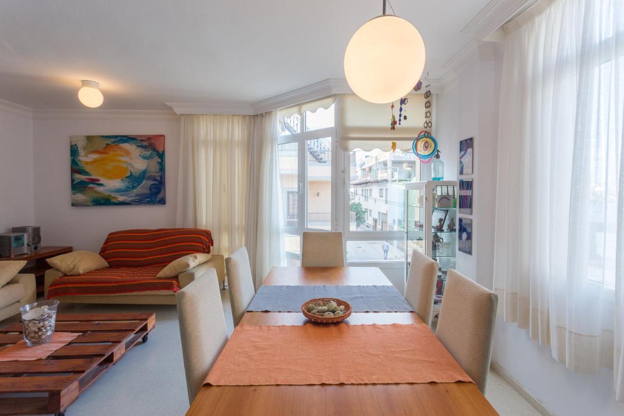 Comfortable In Beach. Apartment *
