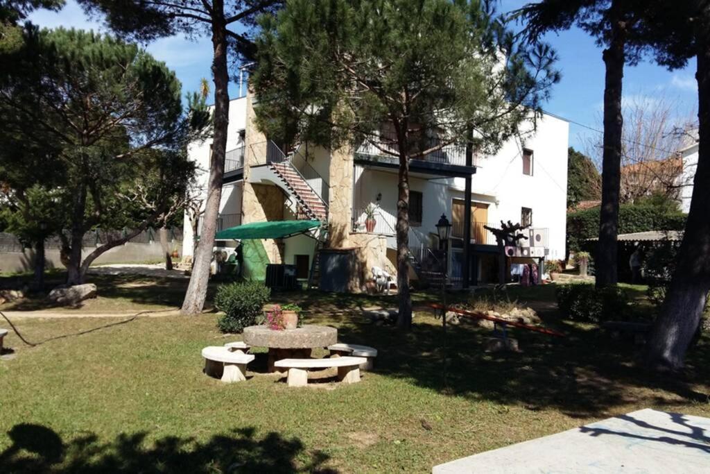Al Lado De La Playa Con Parking Y Jardín Apartamento Platja d'Aro (Playa de Aro)