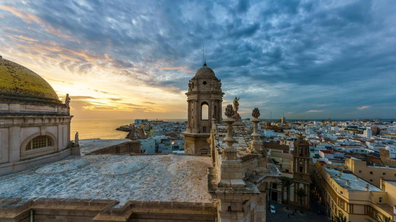 No 14 Cadiz