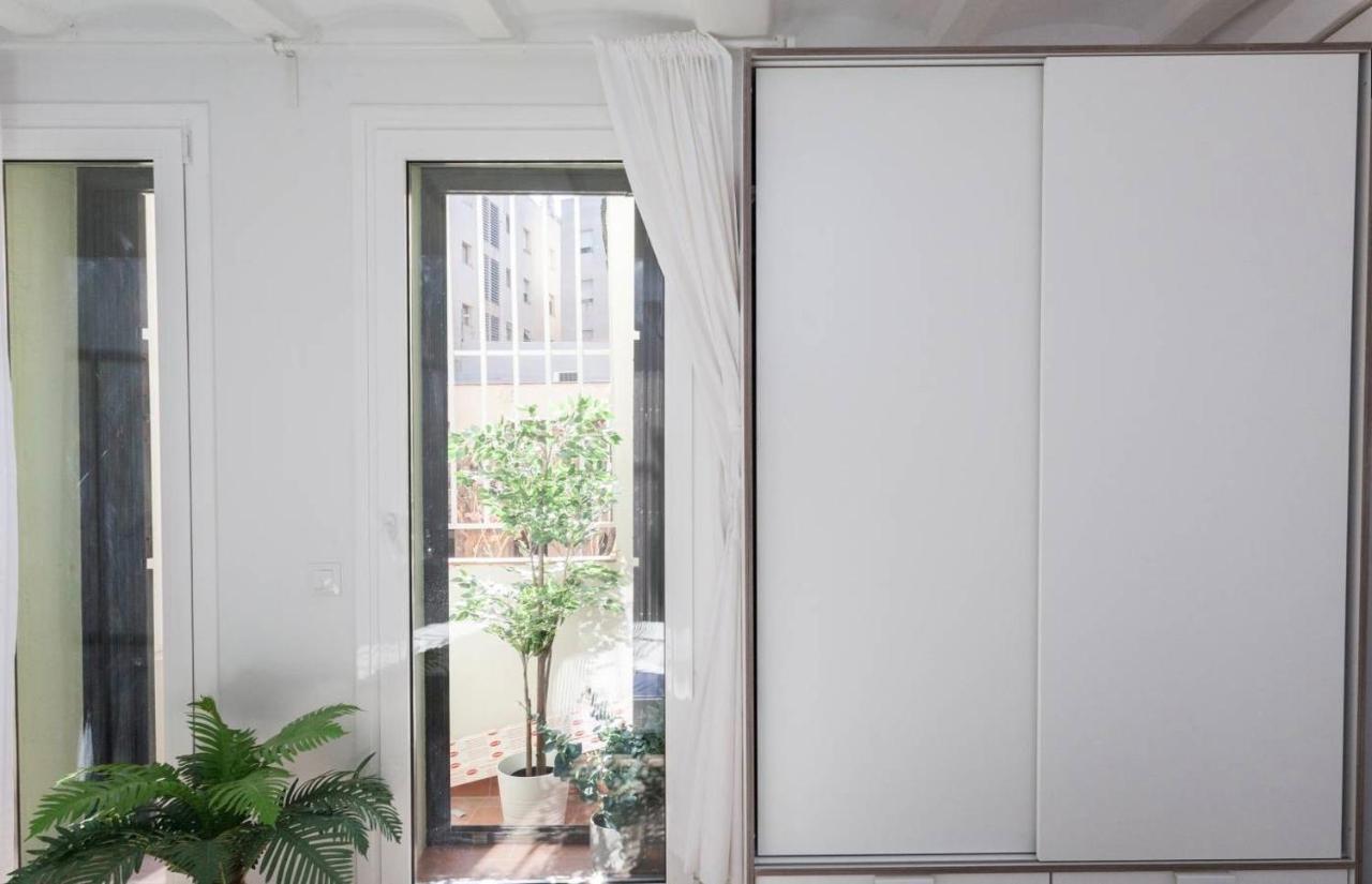 Apartment Modern Ramblas Barcelona