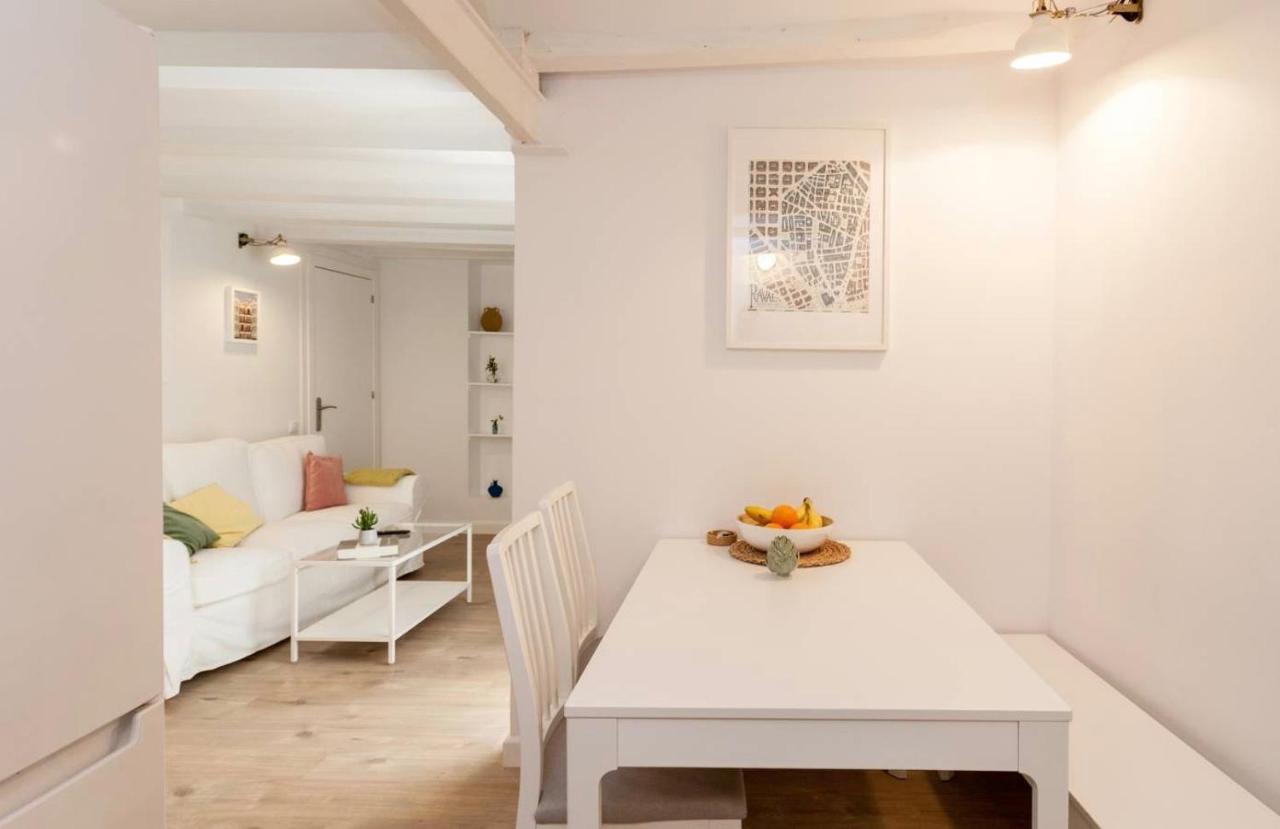 Modern Ramblas Apartment Barcelona