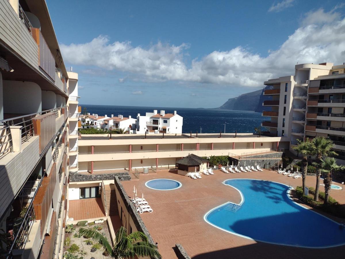 Balcón Los Gigantes Tenerife * Puerto de Santiago (Tenerife)