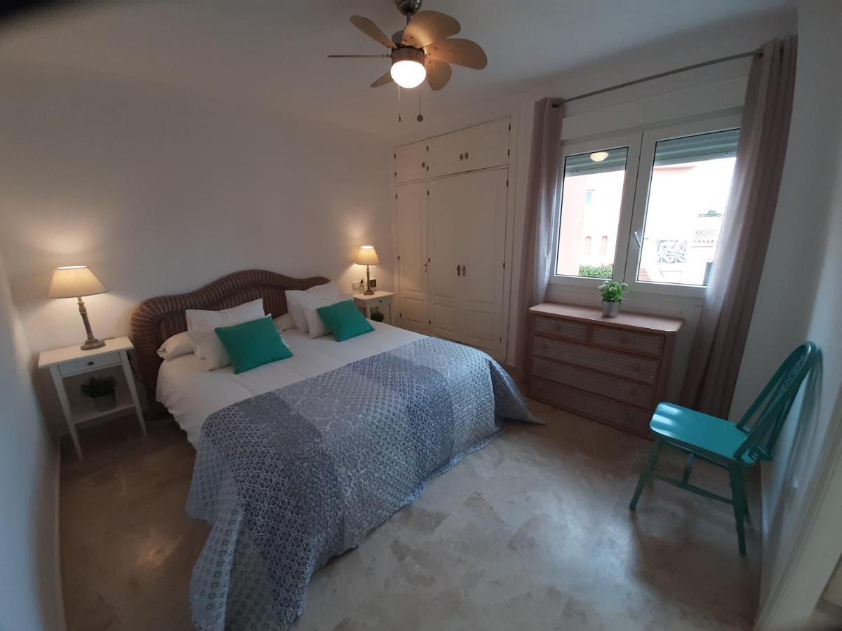 Beach 97 Holiday home *