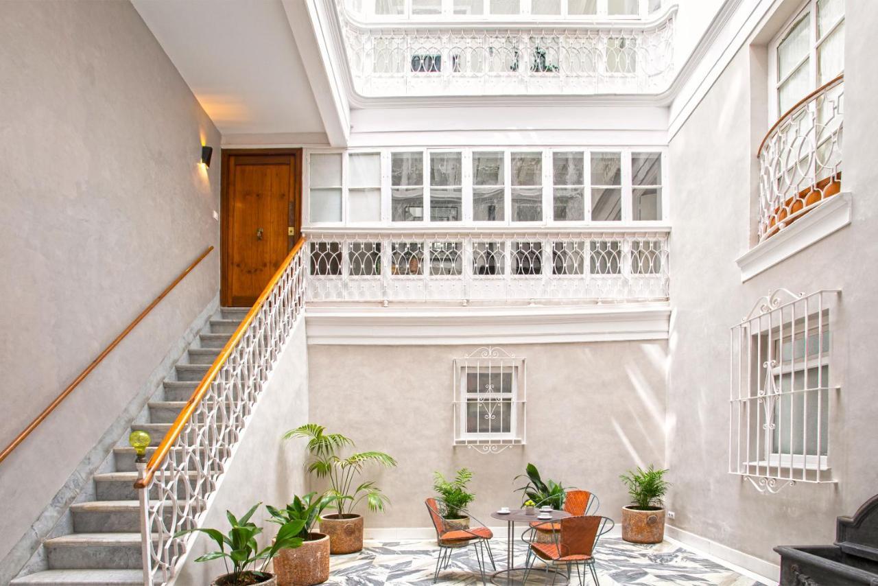 Apartment Genteel Plaza De Espana Cadiz