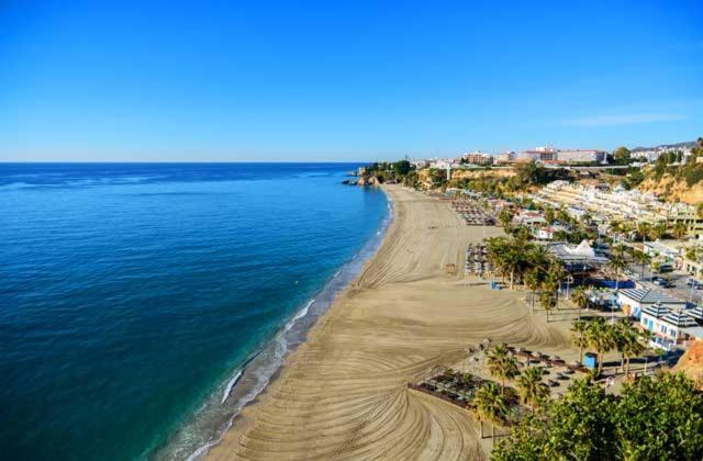 Apartamento A Estrenar En Primera Línea De Playa Torrox