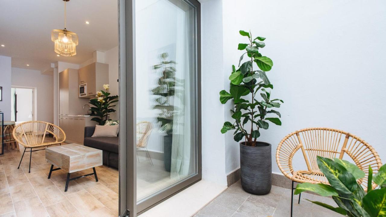 Alameda 1851 - Shared Jacuzzi Apartment