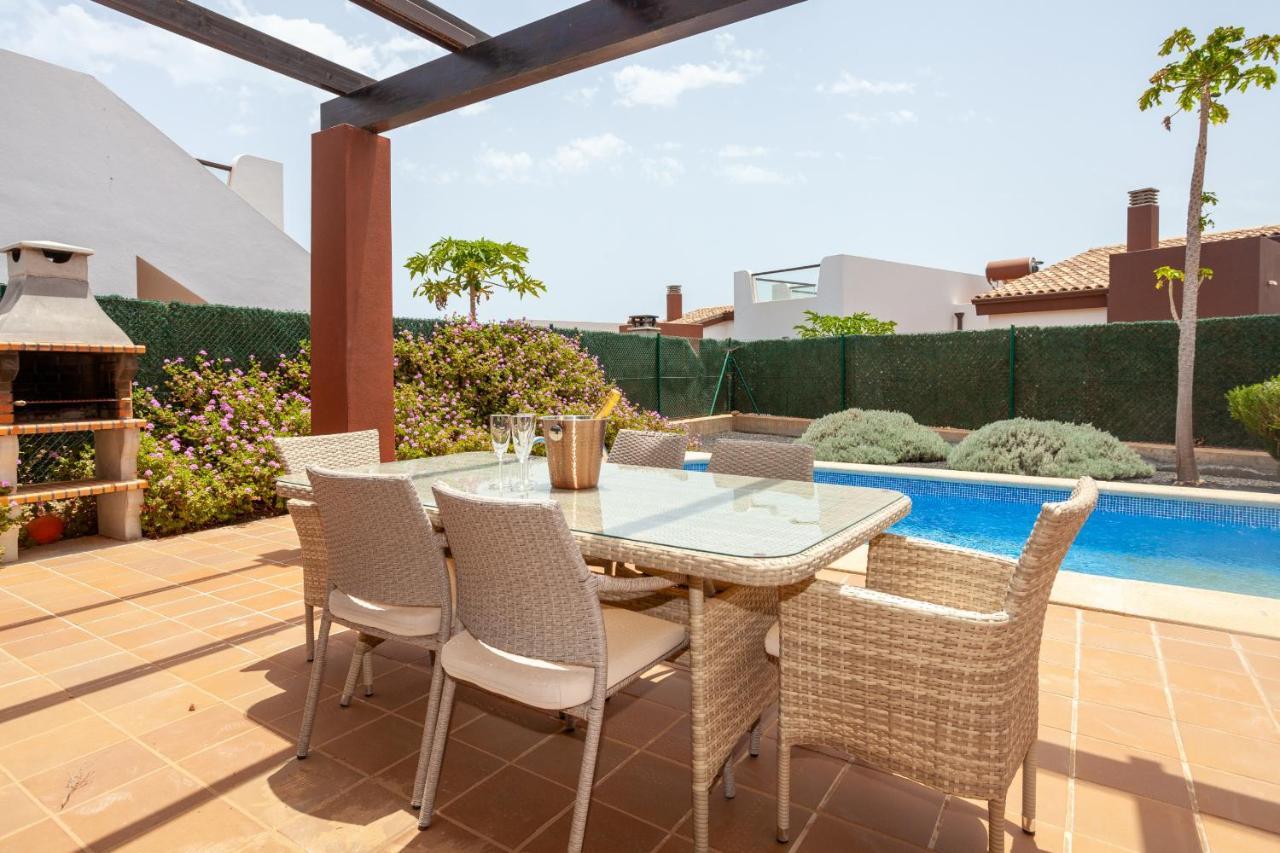 Esmeralda 25 Golf Private Pool By Holidays Villa *