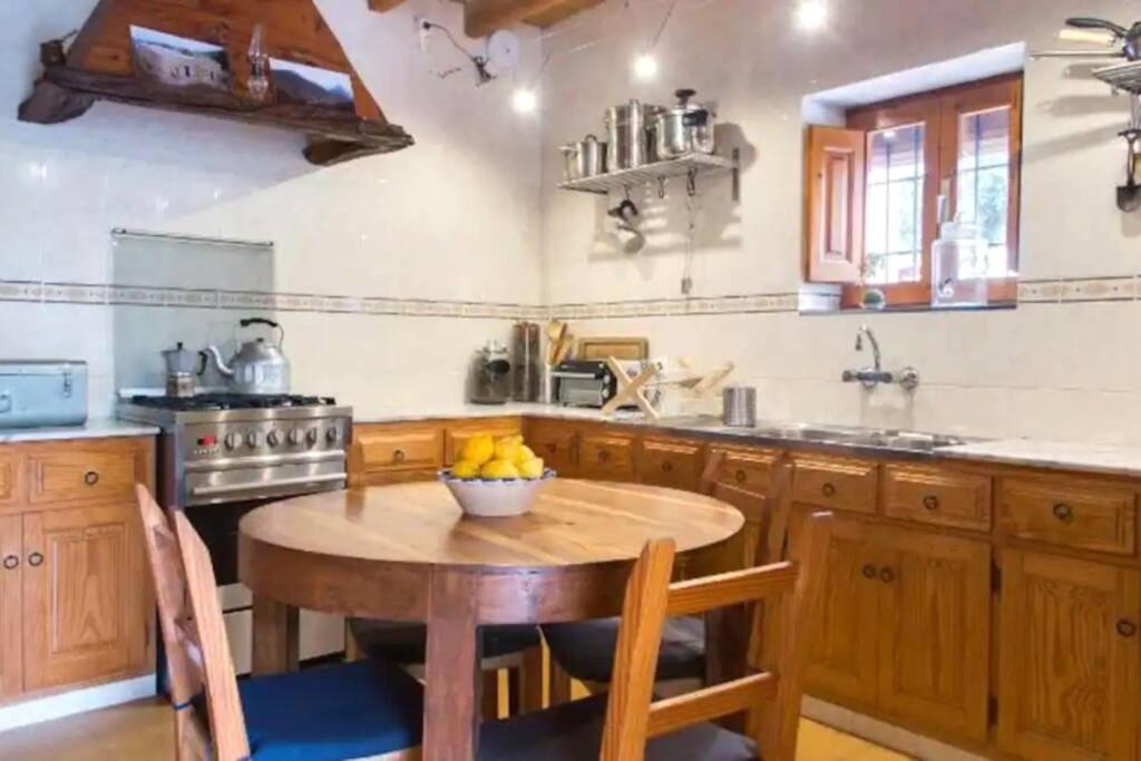 Casa Ibicenca En Cala D'hort Holiday home