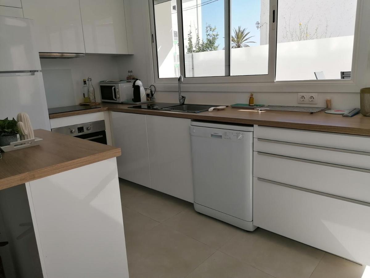 Appartement Neuf Bord De Mer Roses Espagne Apartamento *
