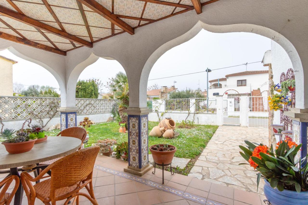 Goldhome - Montgri 117 Holiday home