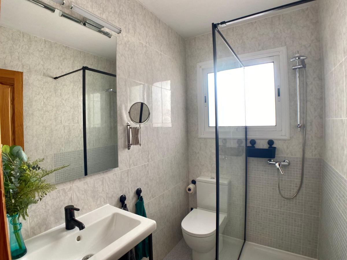 Old Town: 2 Blocks/2 Min Walk To The Apartment