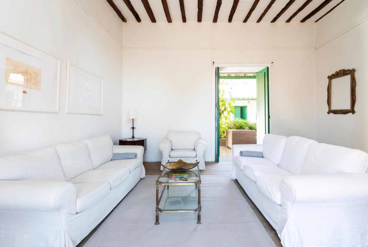Detached With Garden, Heated And Private Pool, Sea View, Parking Free Villa *