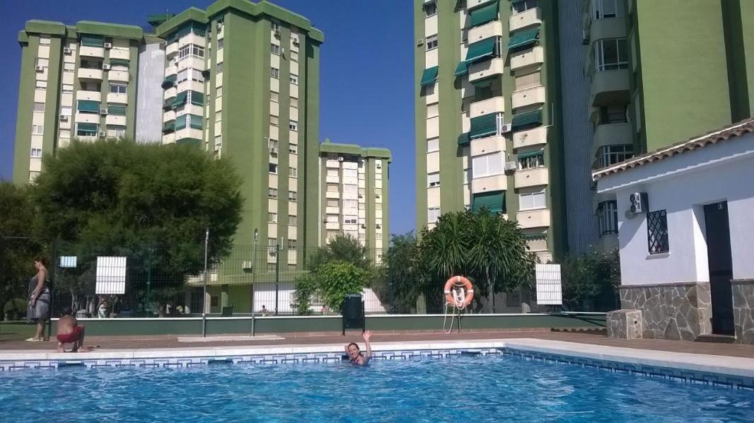 Piso Muy Amplio En . Apartamento *