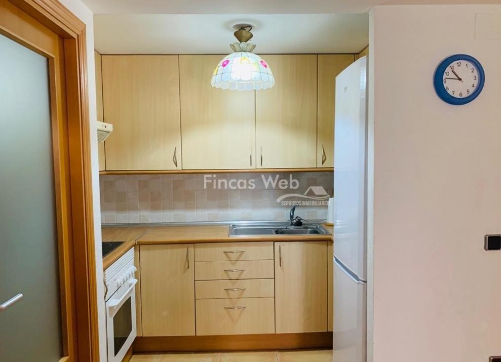 Torredembarra Centro, Bonito Piso Con Piscina Comunitaria Y Parking, A Pocos Minutos De La Playa Apartment