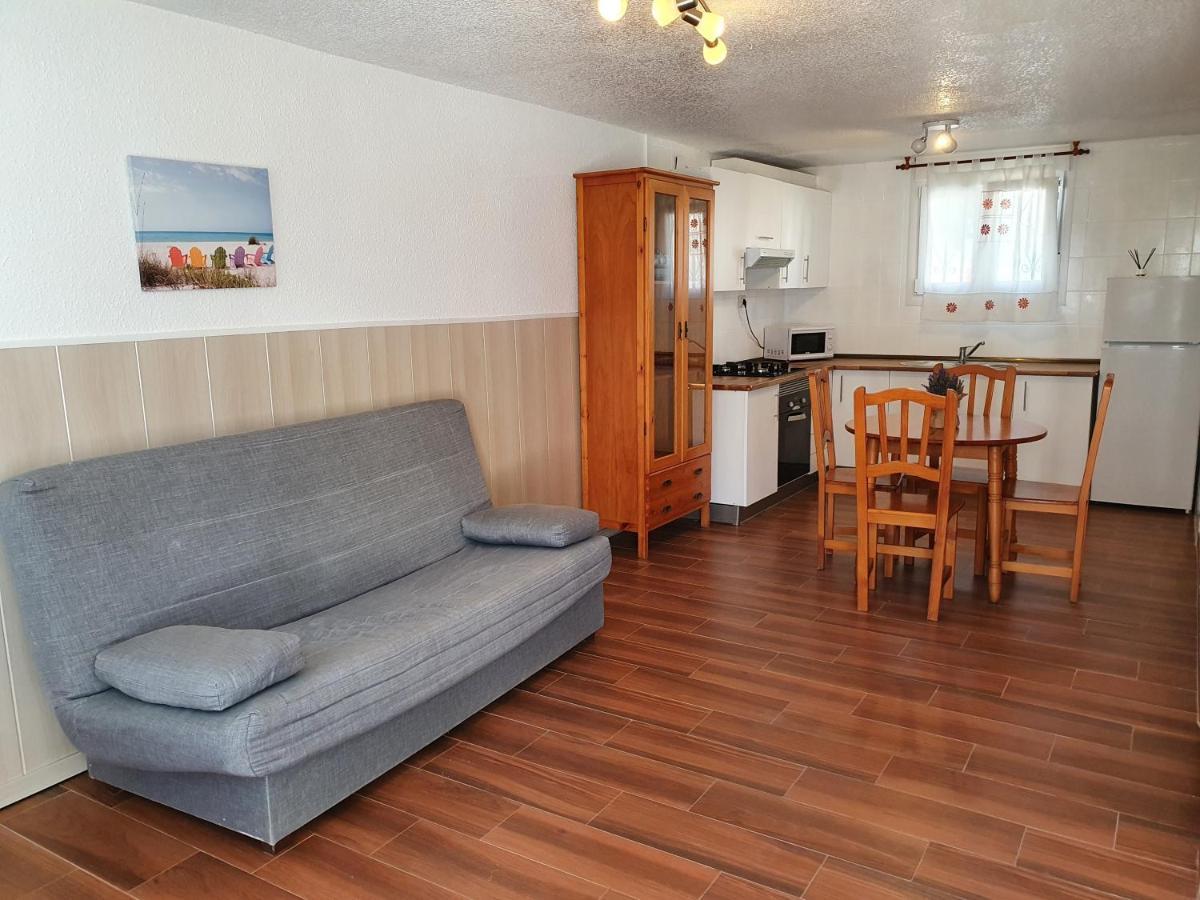Adosados Boix Serrat Holiday home *