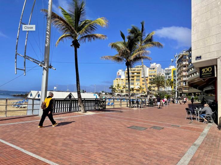 Modern Loft With Terrace In Pedestrian Street Next To Las Canteras *
