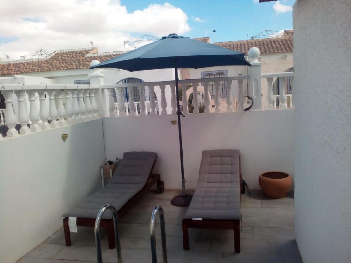 Villa Charming 2-bed In Camposol *