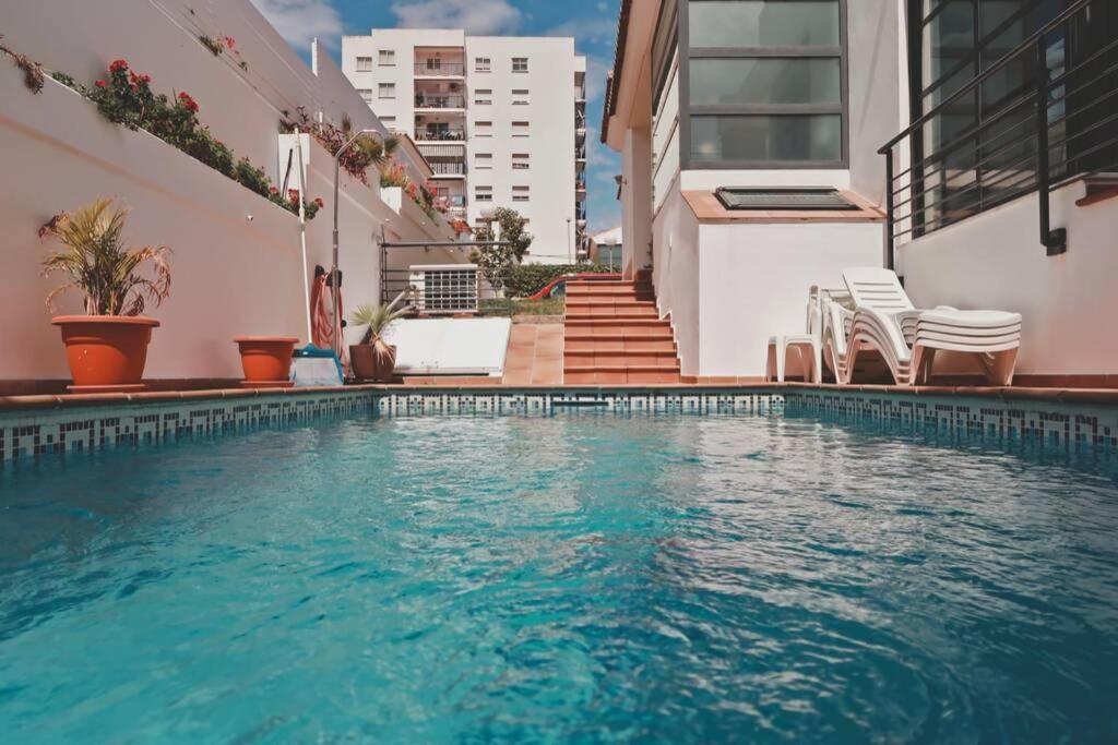 In Puerto Marina With Private Pool