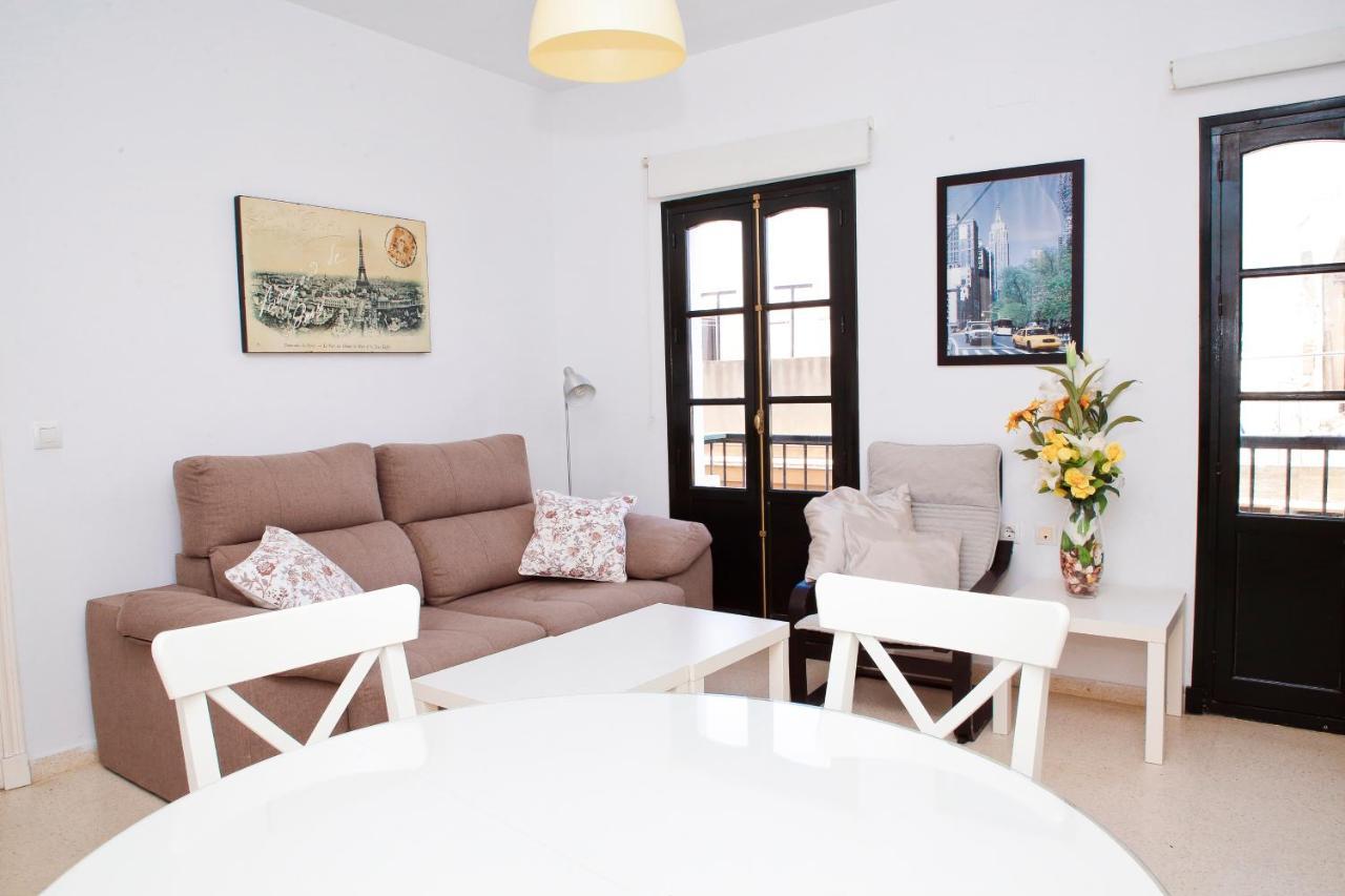 ático Al Lado Playa La Caleta Apartamento *