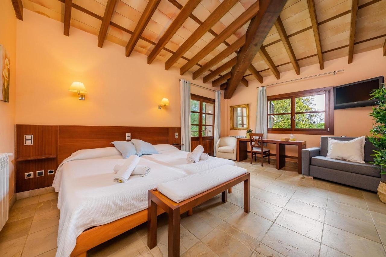 Ribot Villa