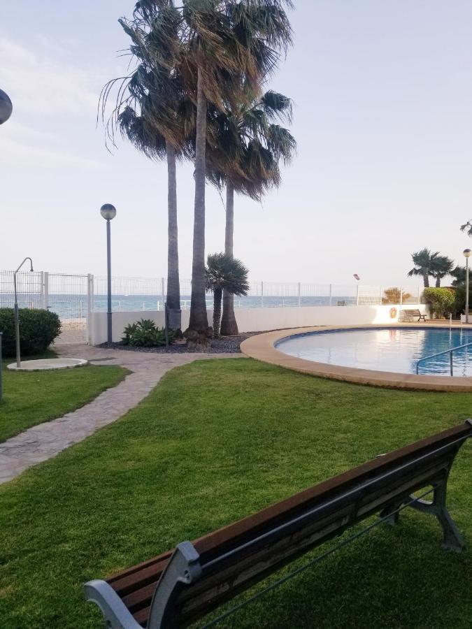 Summer & First Line Wifi Apartamento