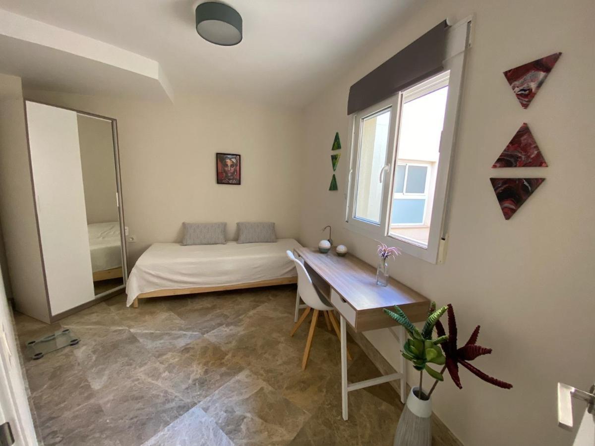 Sea View Golf Retreat Apartment
