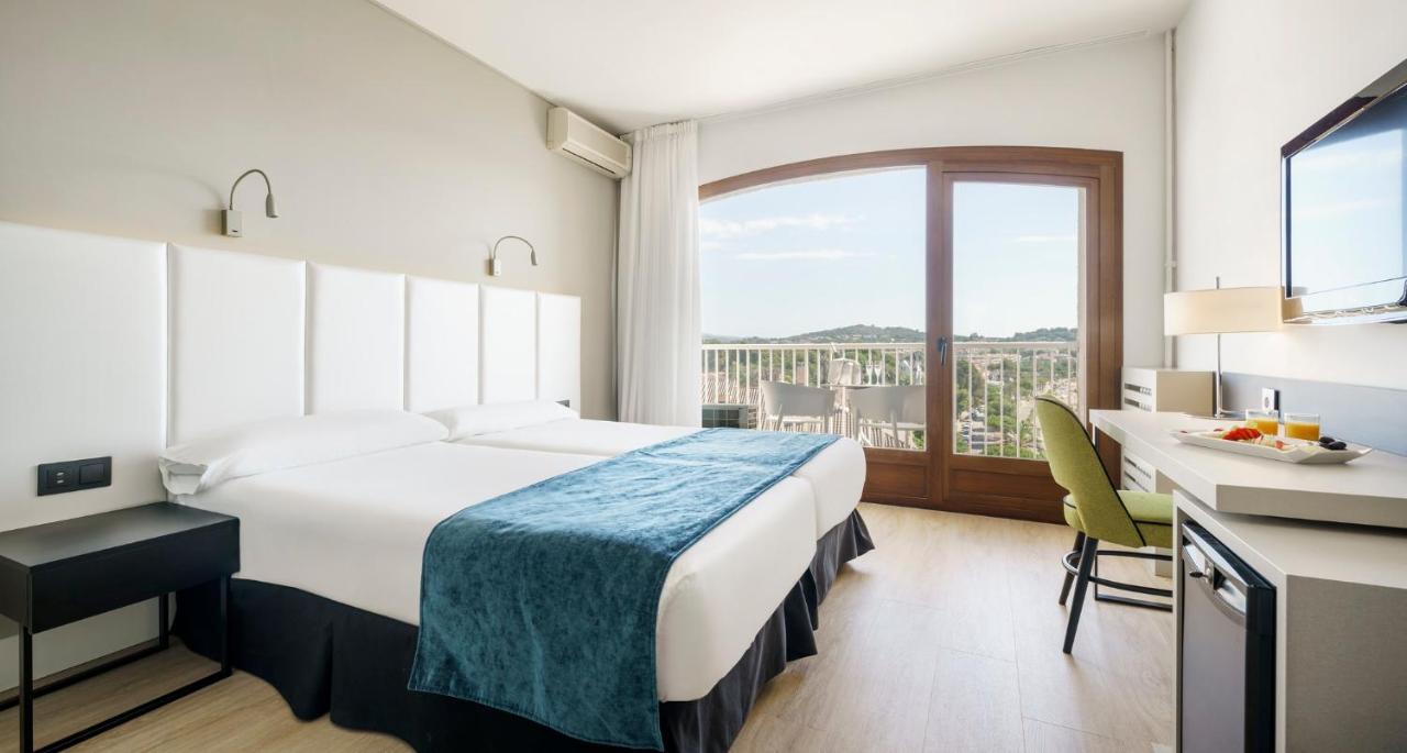 Hotel Ilunion Caleta Park