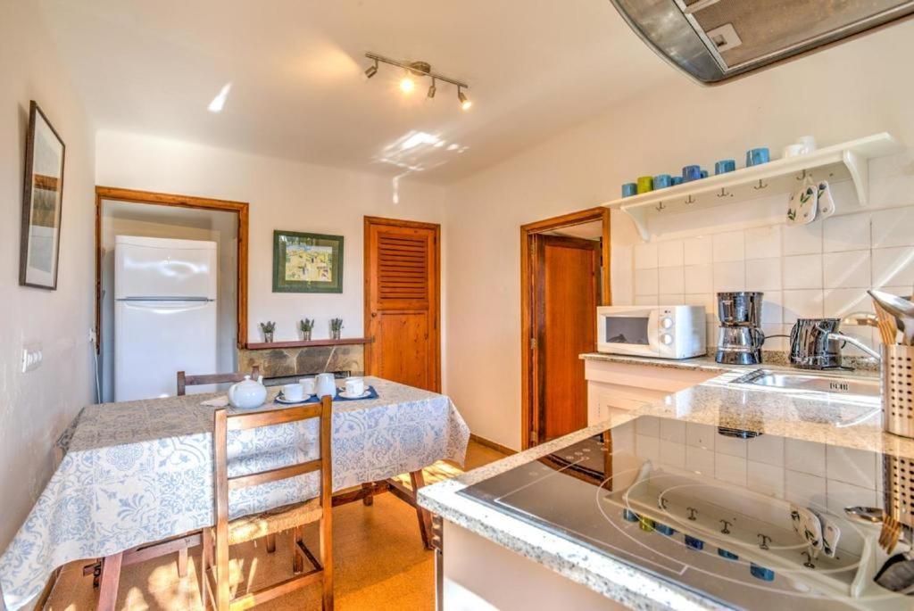 Holiday home Cana Cantat