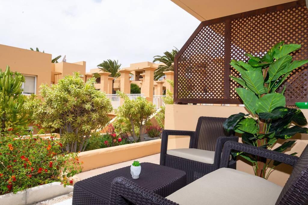Apartment Atrapasuenos House Corralejo