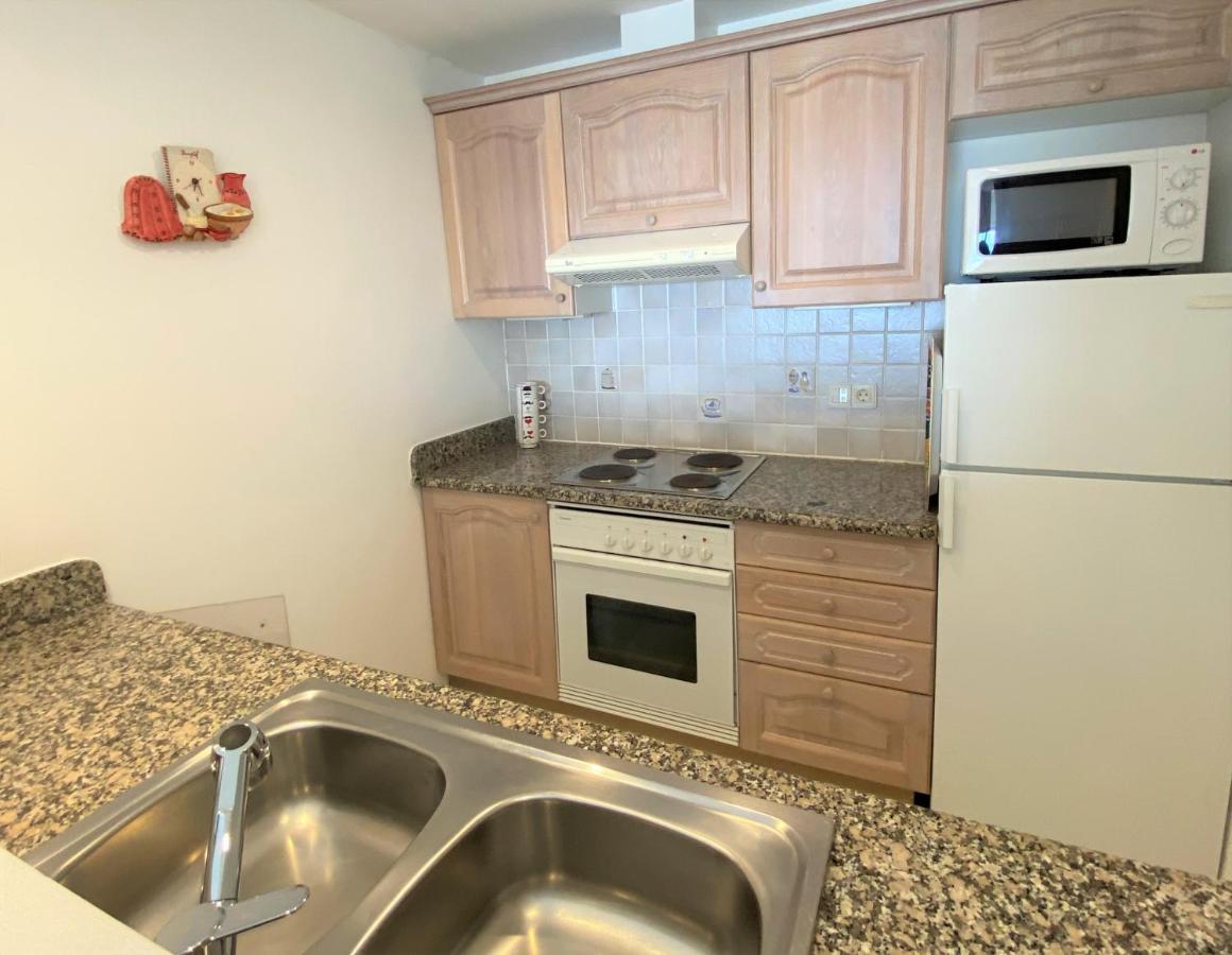 Esbotzada Apartamento *