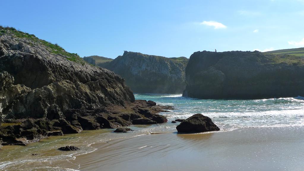 De Cue Llanes