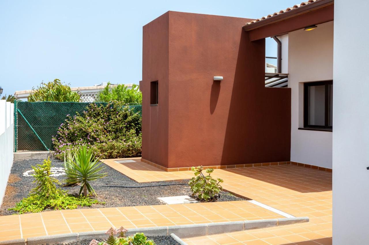 Esmeralda 25 Golf Private Pool By Holidays Caleta De Fuste