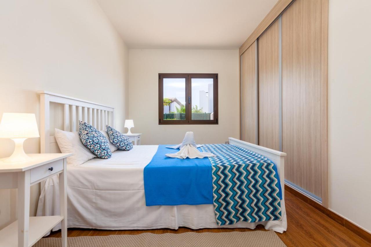 Esmeralda 25 Golf Private Pool By Holidays Villa Caleta De Fuste