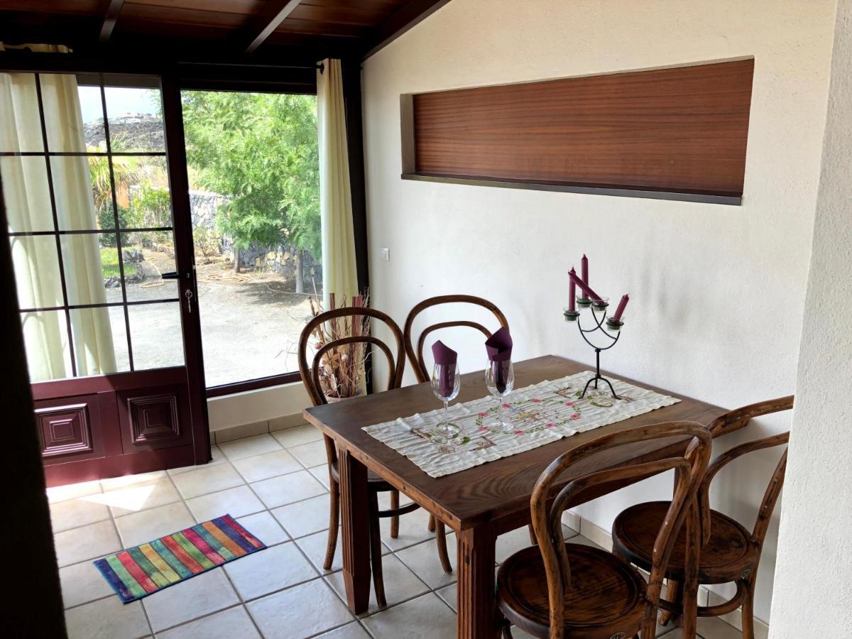 Casa Cueva De Palomas 1 *