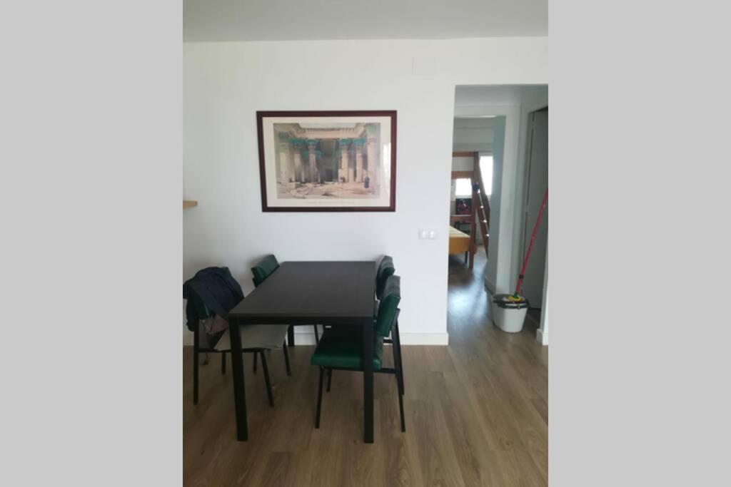 Atico Con Terraza En