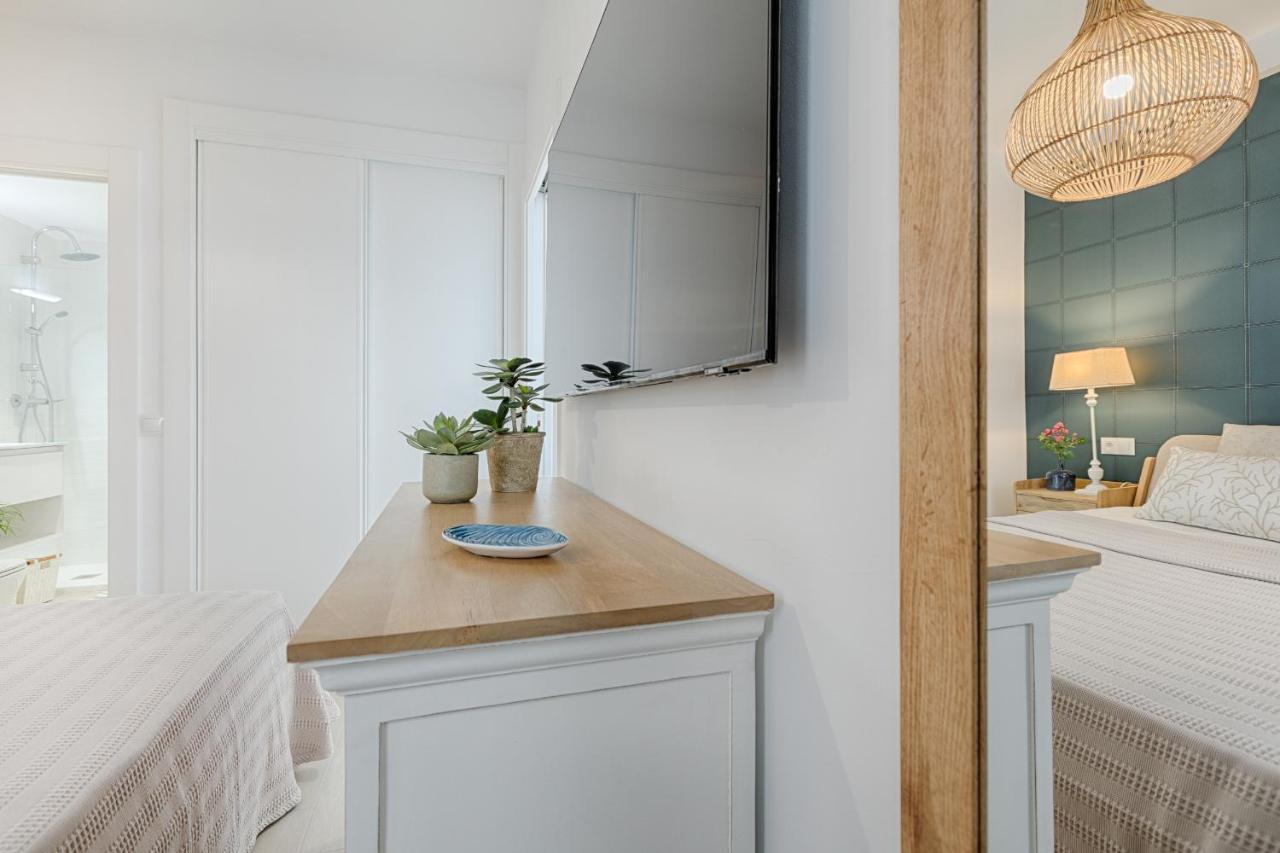 Hanami Avenida De Espana Sea Front Apartment Estepona