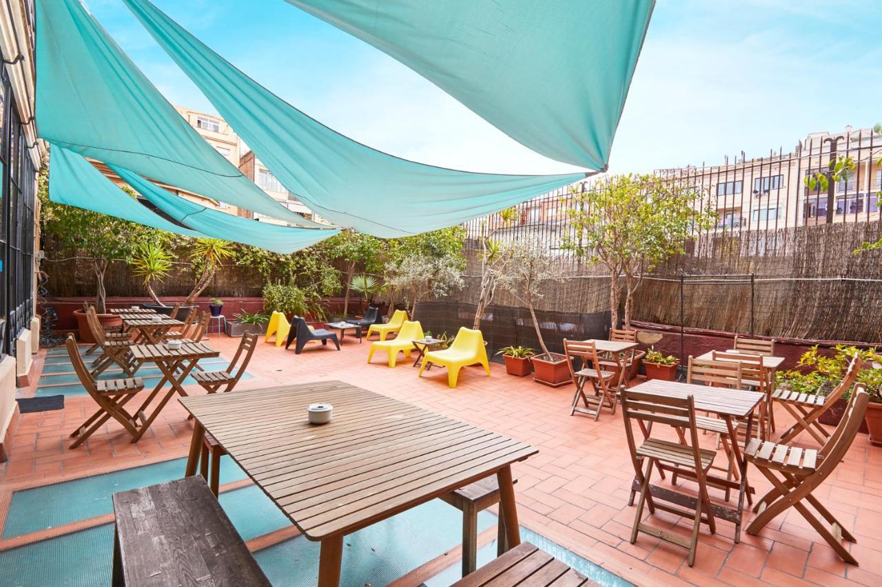 Guest house Ella Hostel Gran Via Barcelona