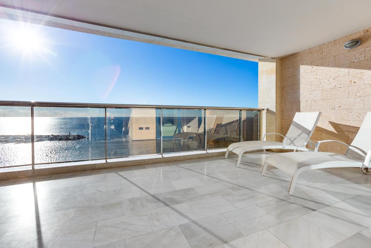 Apartamento 1st Line Mascarat - Solarium Terrace & Pool