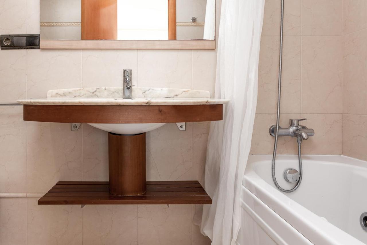 1st Line Mascarat - Solarium Terrace & Pool Apartamento
